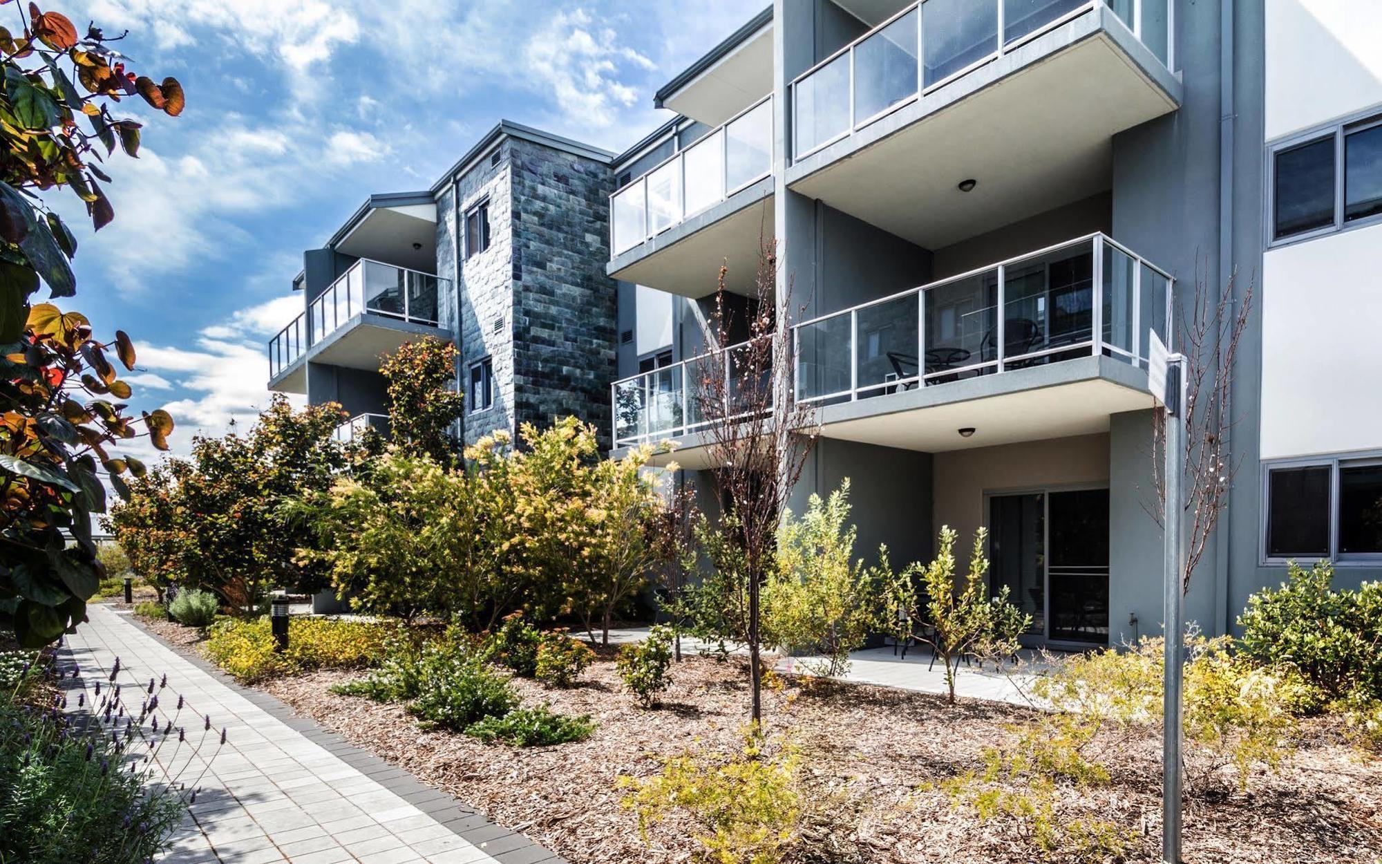 Airport Apartments By Vetroblu Perth Exterior photo